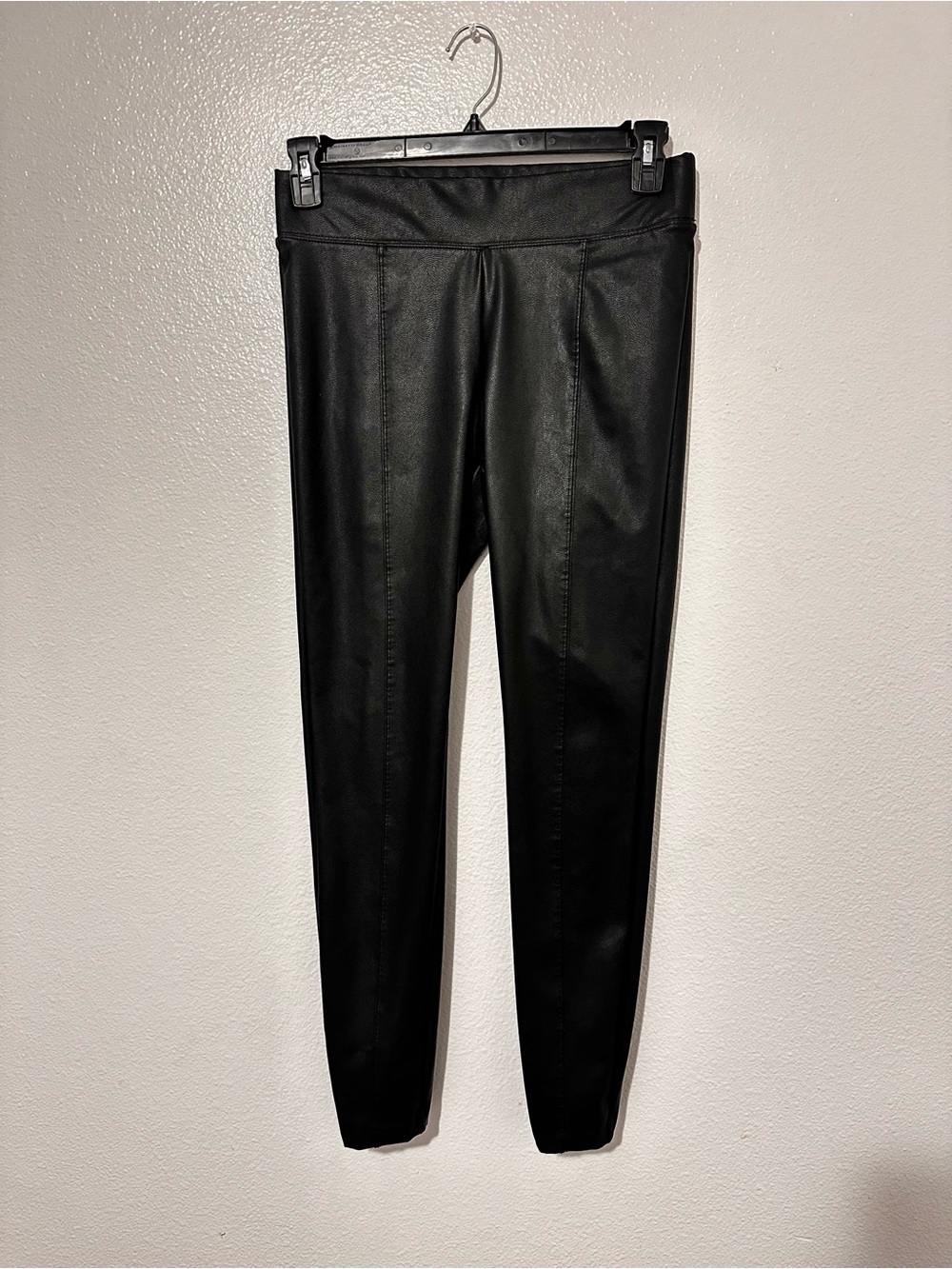 Old Navy Faux Leather Pants Women’s M Black Stevie High Rise Slim Leg Pant